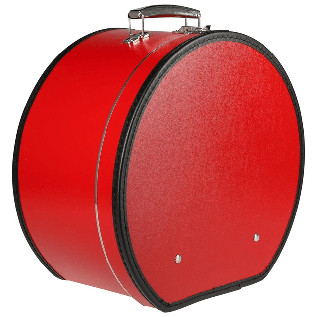 A HAT TRAVEL BOX