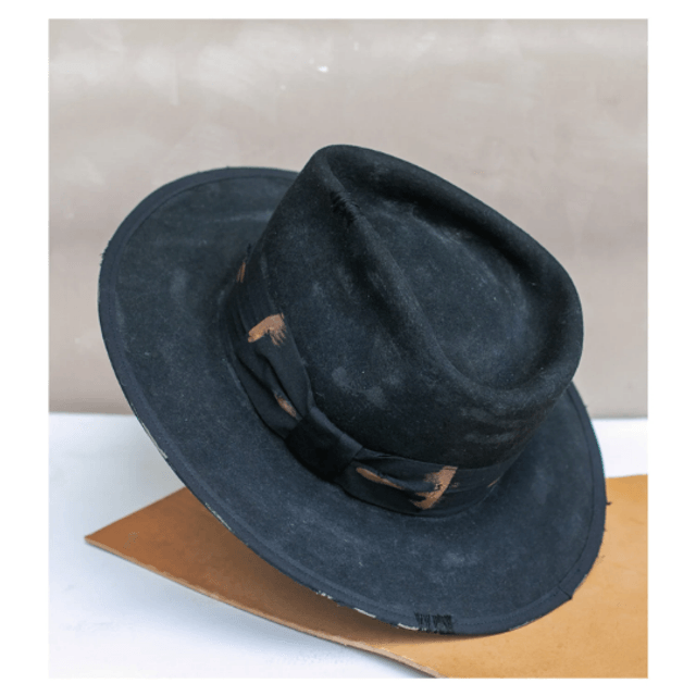 TOUTNOIR